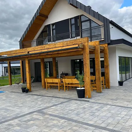 Villa Na Kolonii, Trzy Domki, Nowe, Sala Bankietowa 82m2