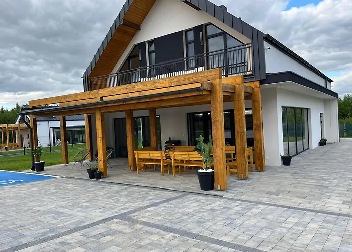 Villa Na Kolonii, Trzy Domki, Nowe, Sala Bankietowa 82m2